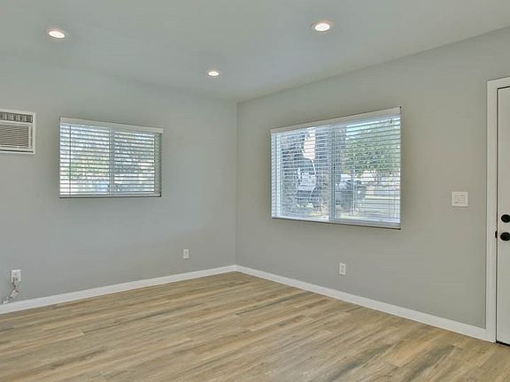 3rd image of 3940 Moody St
