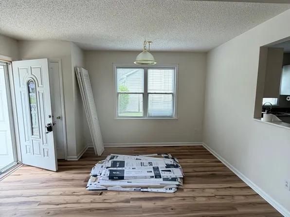 37A Mulberry Ln, New Bern, NC 28562