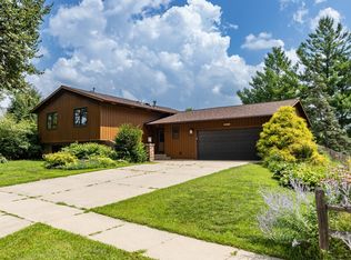 2124 Washington Ln SW, Rochester, MN 55902
