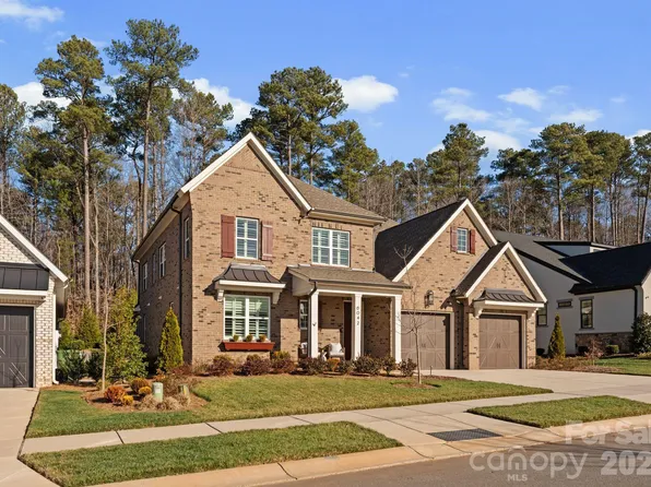 6042 Holden Ct, Fort Mill, SC 29715