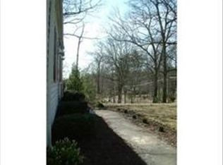25 Walnut St, Plainville, MA 02762