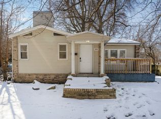 1054 E Cherokee St, Springfield, MO 65807