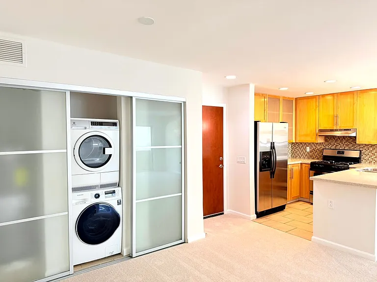 4702 Fulton Ave #209 — Photo 12