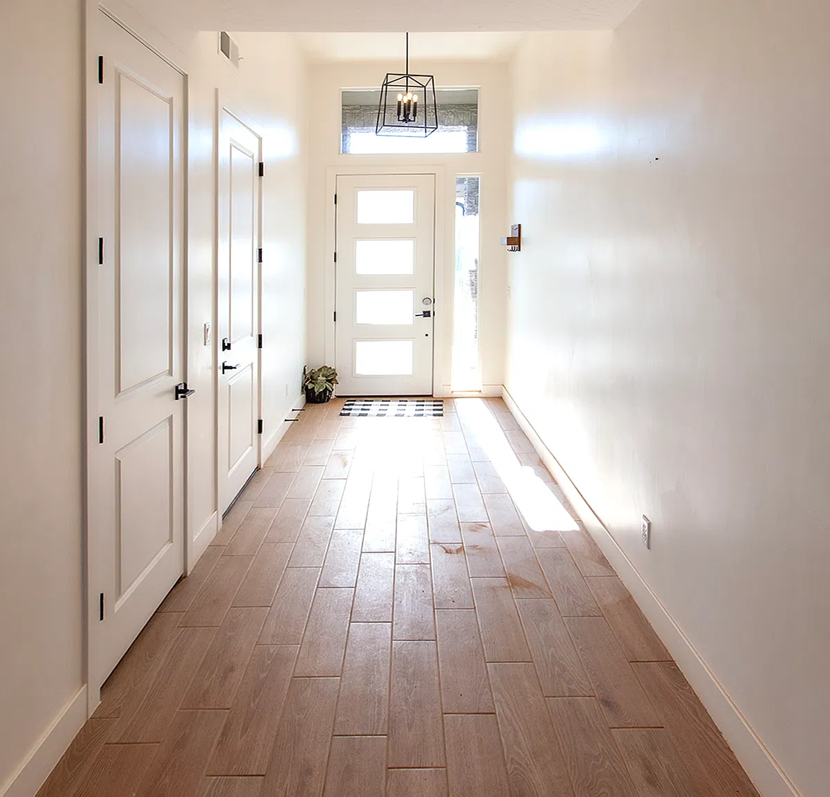 4 bed, 2116 sqft, $2,650 — Photo 3