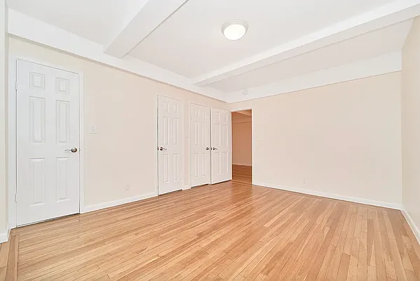 Rented by Living New York | media 12