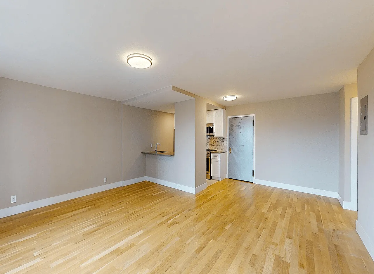 80 North Moore Street — Photo 1