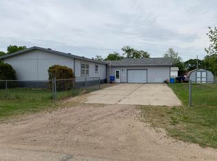 231 4th Ave, Mellette, SD 57461