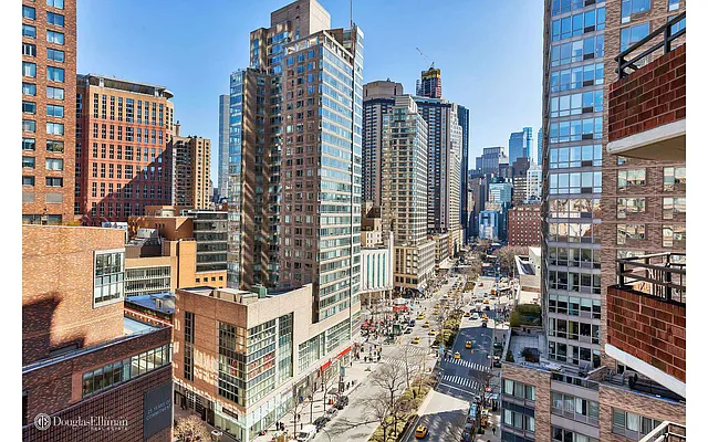 Rented by Douglas Elliman | media 7