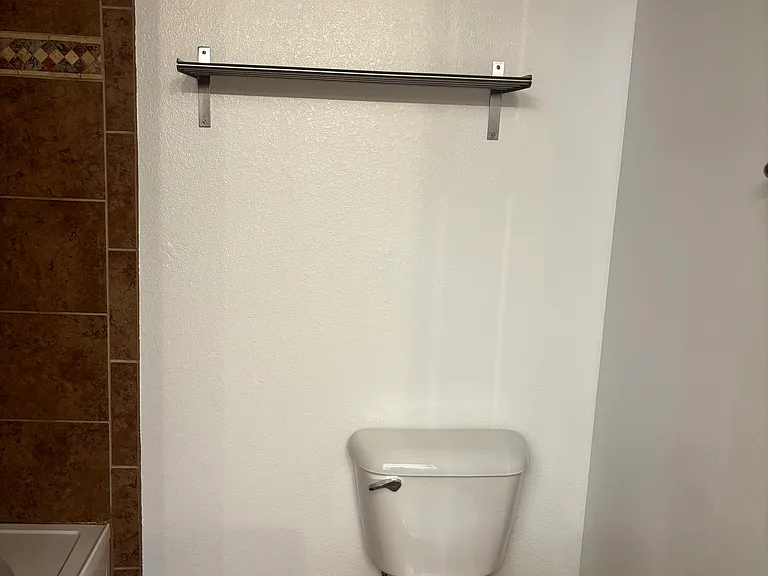 9039 E Panorama Cir #408 — Photo 18