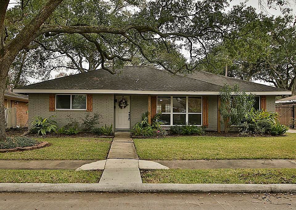 1st image of 5719 Arboles Dr