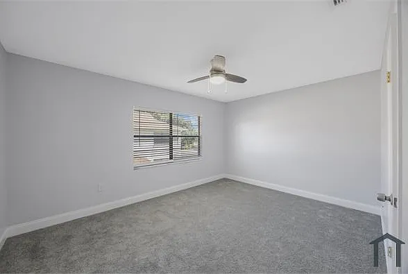 200 Westwood Ter N #198 — Photo 11