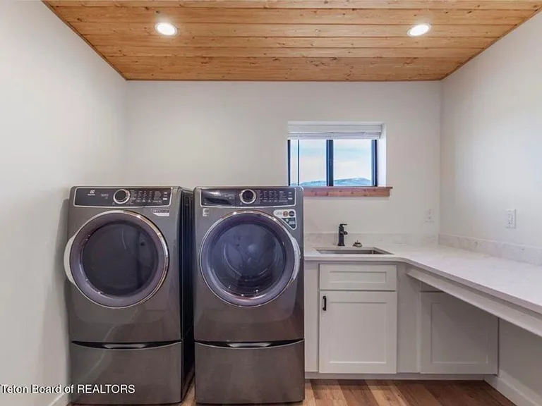 2969 Shark Fin Ln #A — Photo 15