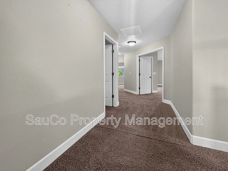 3453 SE Hare Ave — Photo 14
