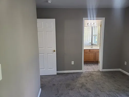 218 Crown Ct Photo 1