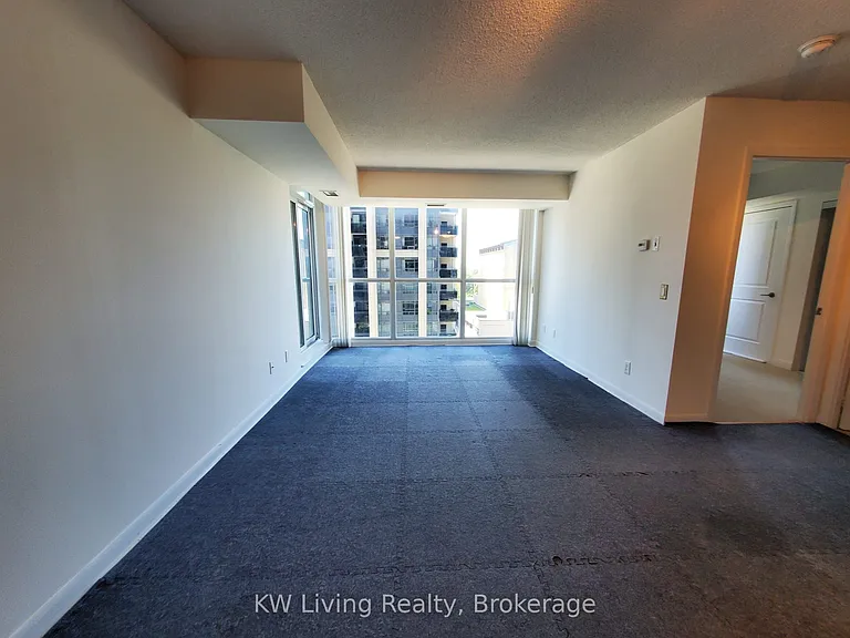 4978 Yonge St #909 — Photo 3