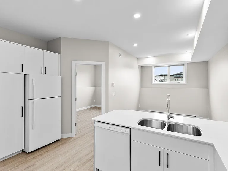 40 Ken Oblik Dr — Photo 19