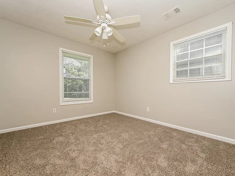 2887 Botany Dr — Photo 13