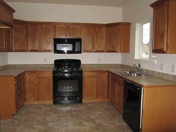 5th image of 9711 N Claire Ct #Pb-07