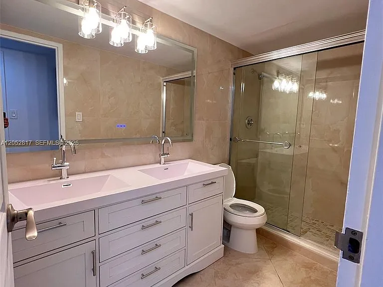 3180 S Ocean Dr #1418 — Photo 8