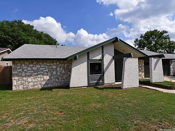 2nd image of 8022 HARPER VALLEY ST