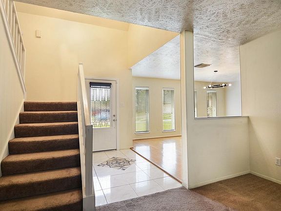 4th image of 11103 Sageorchard Cir