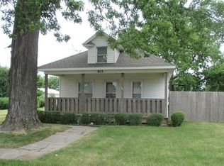 815 N Easy St, Elm Creek, NE 68836