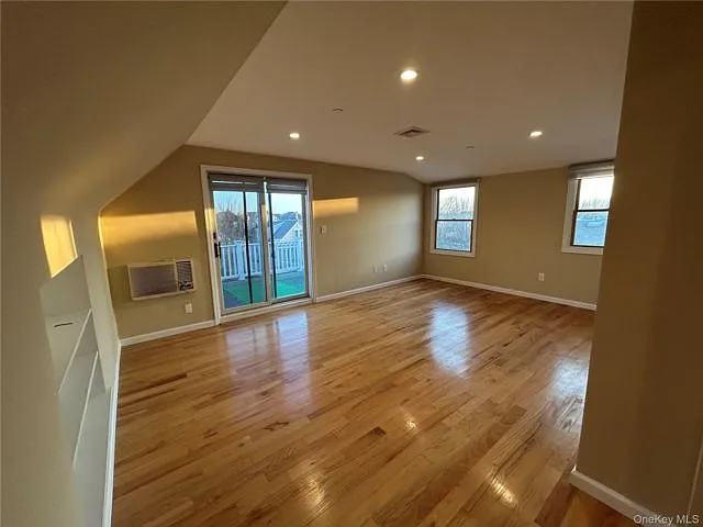 631 W Market St #2 — Photo 8
