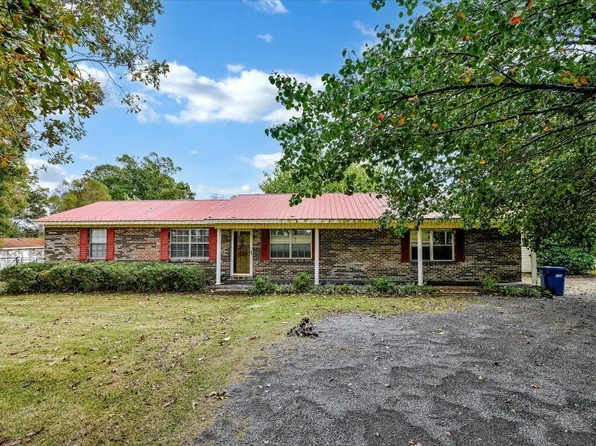 6460 Brashiers Chapel Rd, Arab, AL 35016