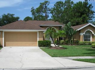 1067 Briarwood Blvd, Naples, FL 34104