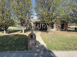 788 Robin Ct, Springtown, TX 76082