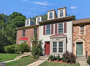 8454 Blue Oak Ct, Springfield, VA 22153