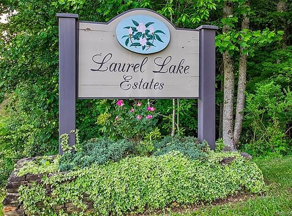 5th image of 384 Lakeland Dr