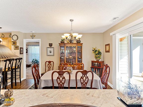 5th image of 4101 Breezewood Dr APT 102