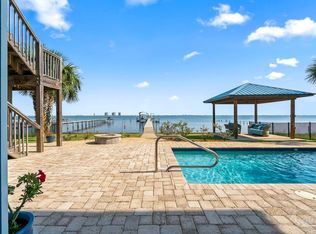2961 Bay St, Gulf Breeze, FL 32563