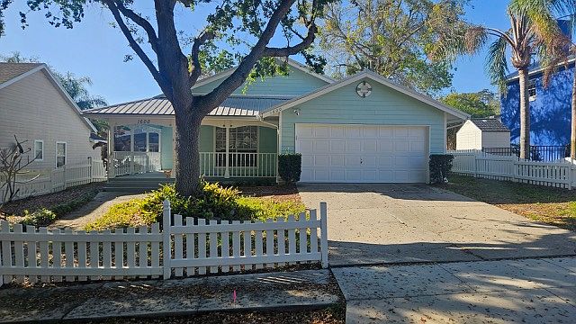 1st image of 1600 Tamarac Trl