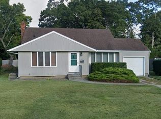 683 Peter Paul Dr, West Islip, NY 11795