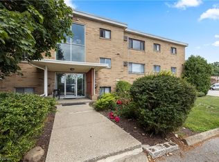 5200 Royalton Rd #D-12, North Royalton, OH 44133