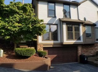 324 Spring Run Dr, Monroeville, PA 15146