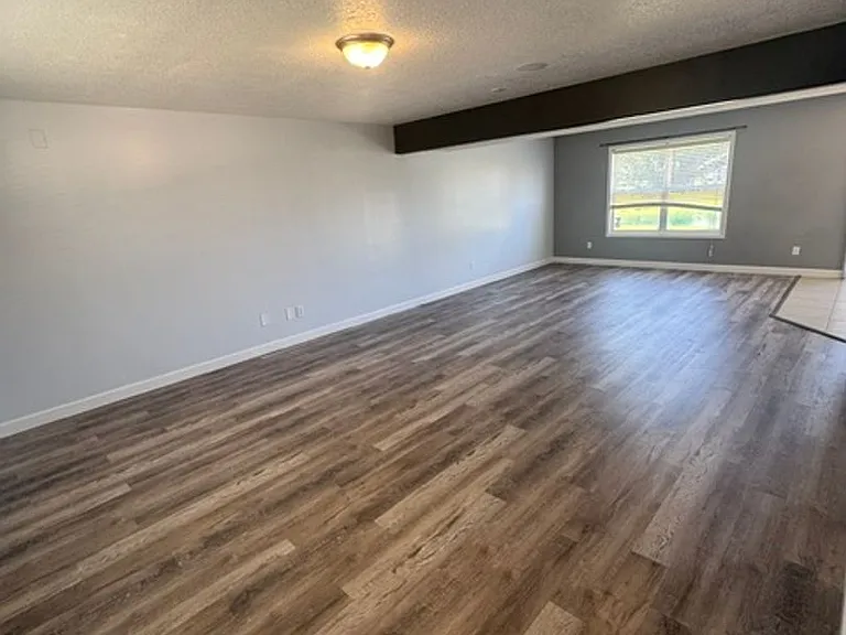 3917 Stanton Hall Pkwy — Photo 5