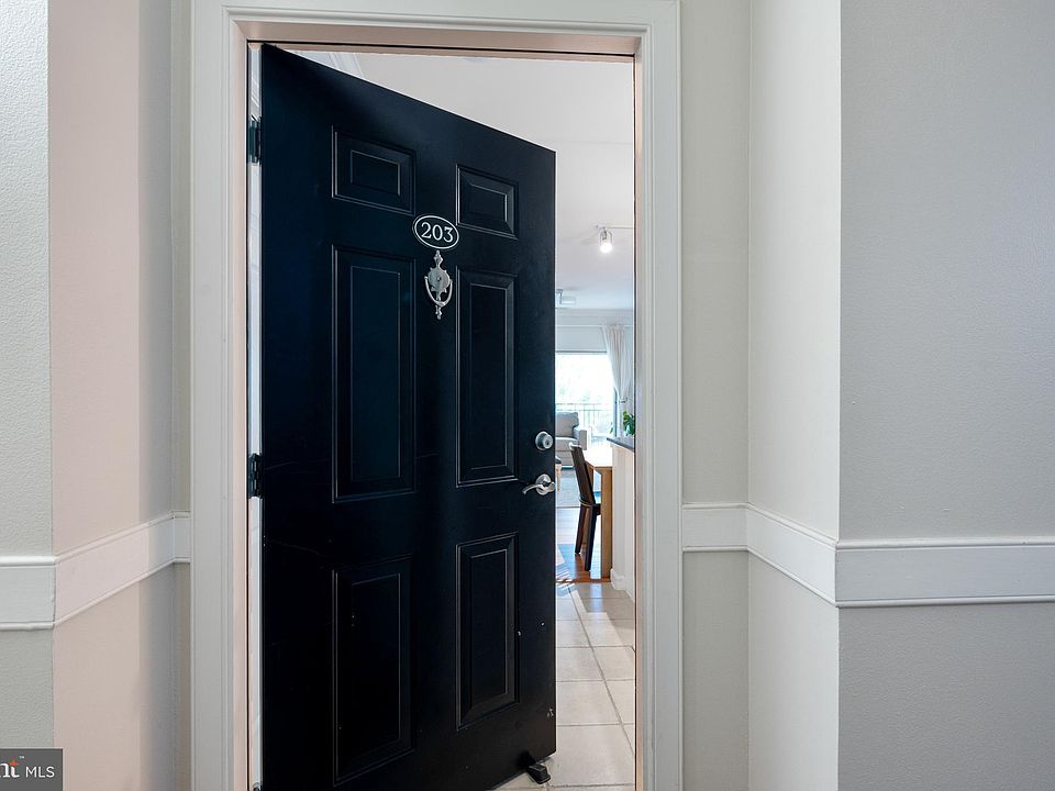 Bryson At Woodland Park 12937 Centre Park Cir Herndon VA Zillow