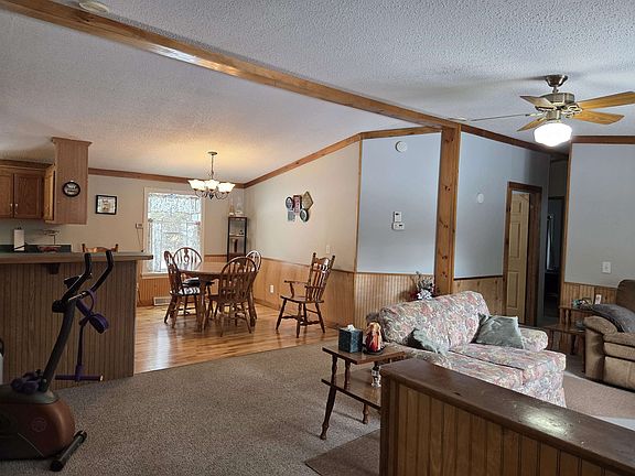 5th image of 46 Hidden Valley Road