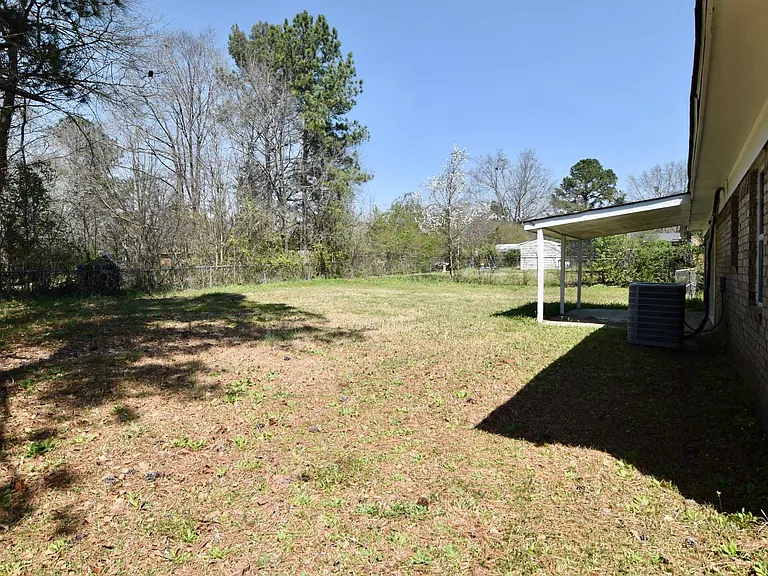 3613 Alene Cir — Photo 30