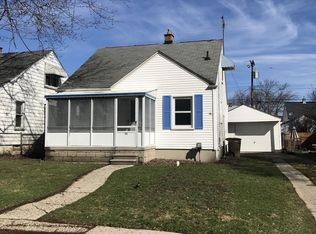 156 W Hopkins Ave, Pontiac, MI 48340