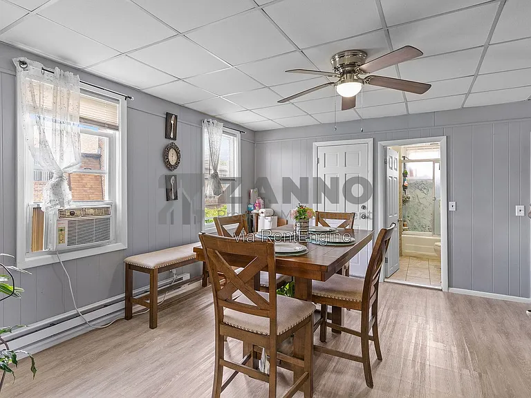 121 Farmington Ave #3 — Photo 7