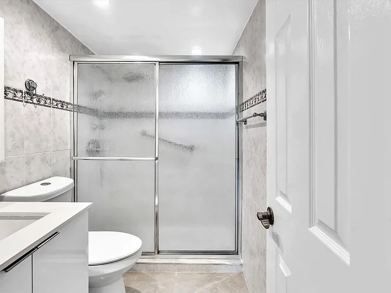 250 181st Dr #107 — Photo 28