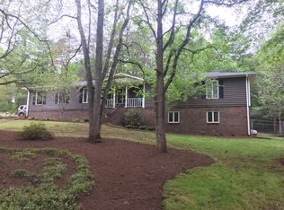 222 Stone Hedge Ct, Easley, SC 29642