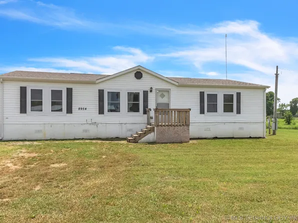 8954 Courtney Ln, Mounds, OK 74047