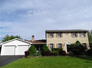 1325 Atlas Ln, Northampton, PA 18067