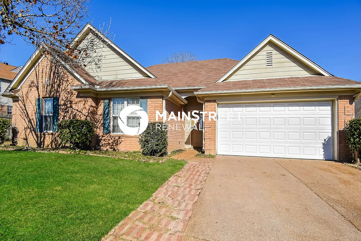 Front View - 9254 Tamhaven Dr