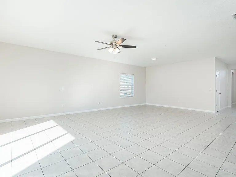 5556 Kellar Cir — Photo 6